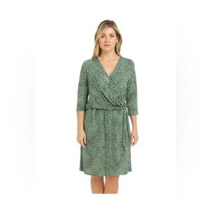 Roz & Ali Green and White Long Sleeve Dress Size 3X